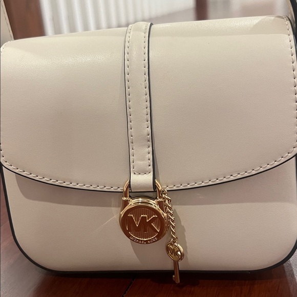 Michael Kors Lyra Small Flap Crossbody - Picture 3 of 8